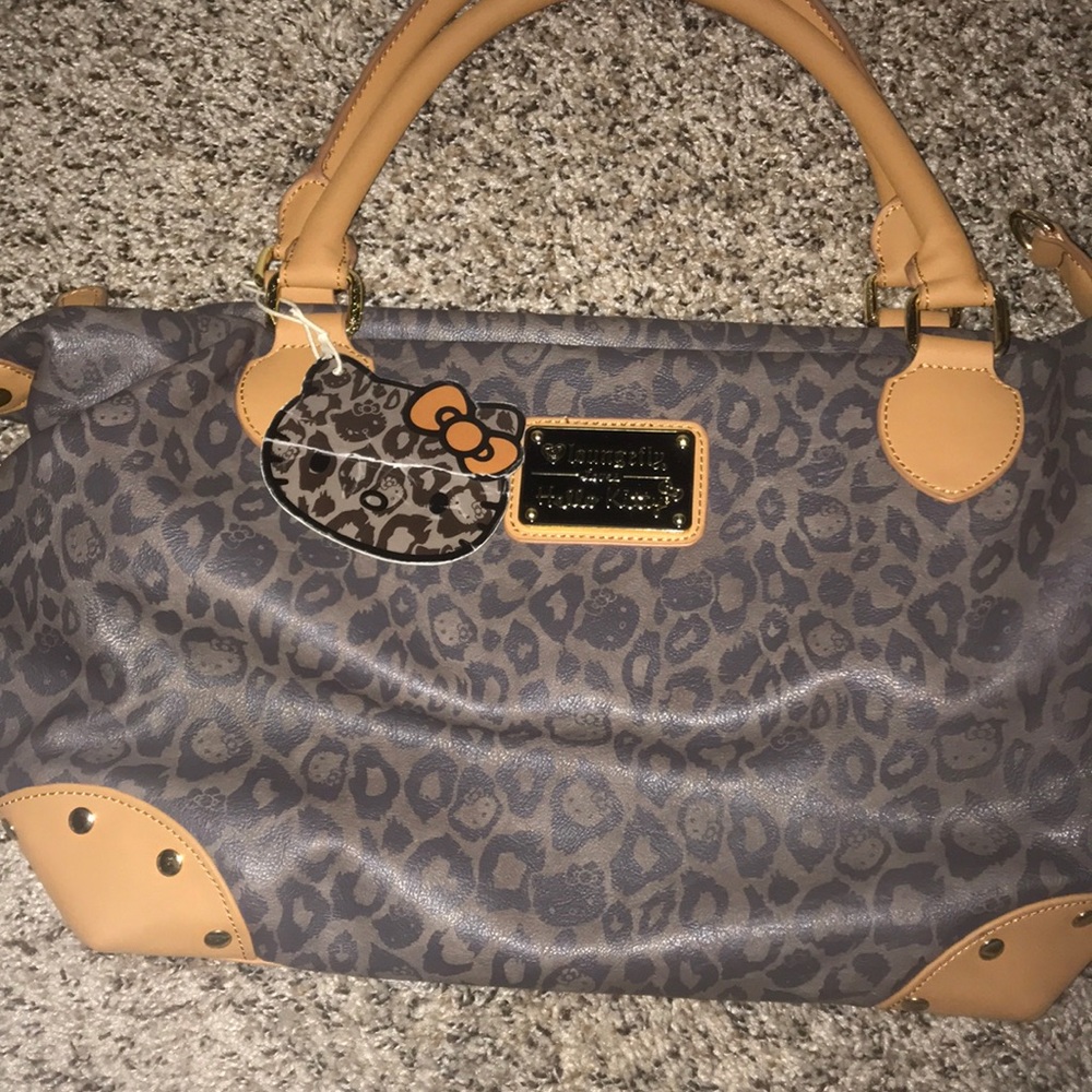 Hello kitty purse
